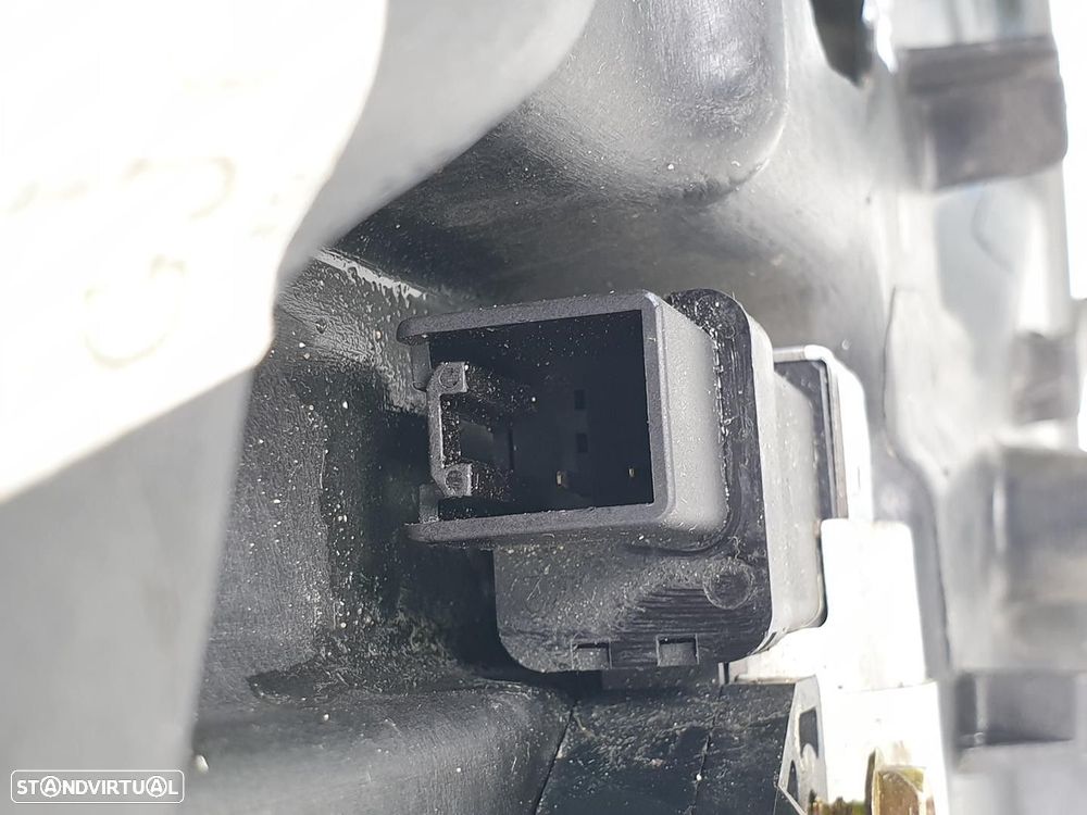 ELEVADOR DE VIDRO TRASEIRO DIREITO MAZDA 6 HATCHBACK 2002 -GJ6A97XG - 4