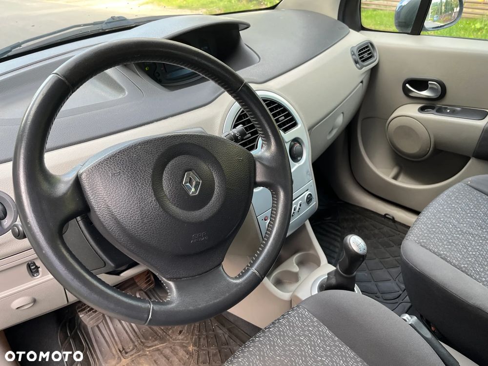 Renault Modus 1.2 16V Cite - 13