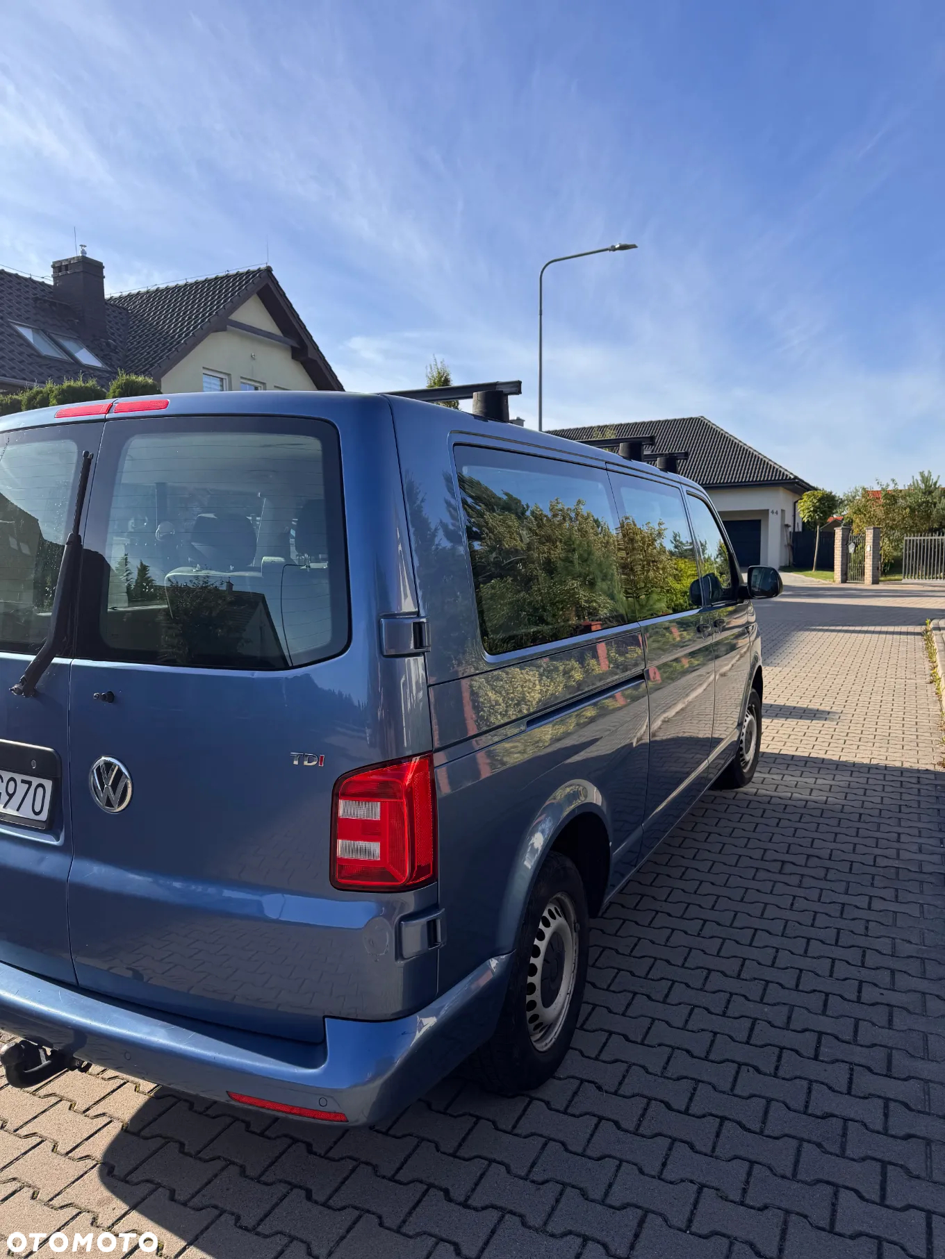 Volkswagen Caravelle 2.0 TDI L2 Comfortline - 2