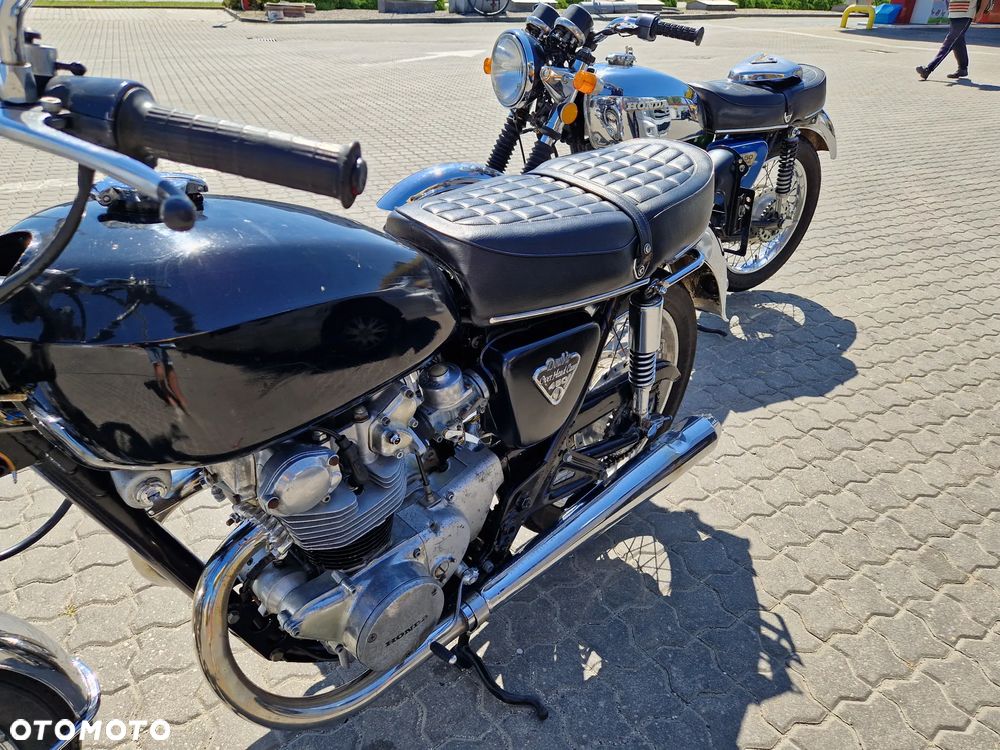 Honda CB - 16