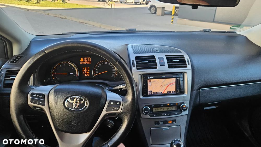 Toyota Avensis 1.6 Edition - 29