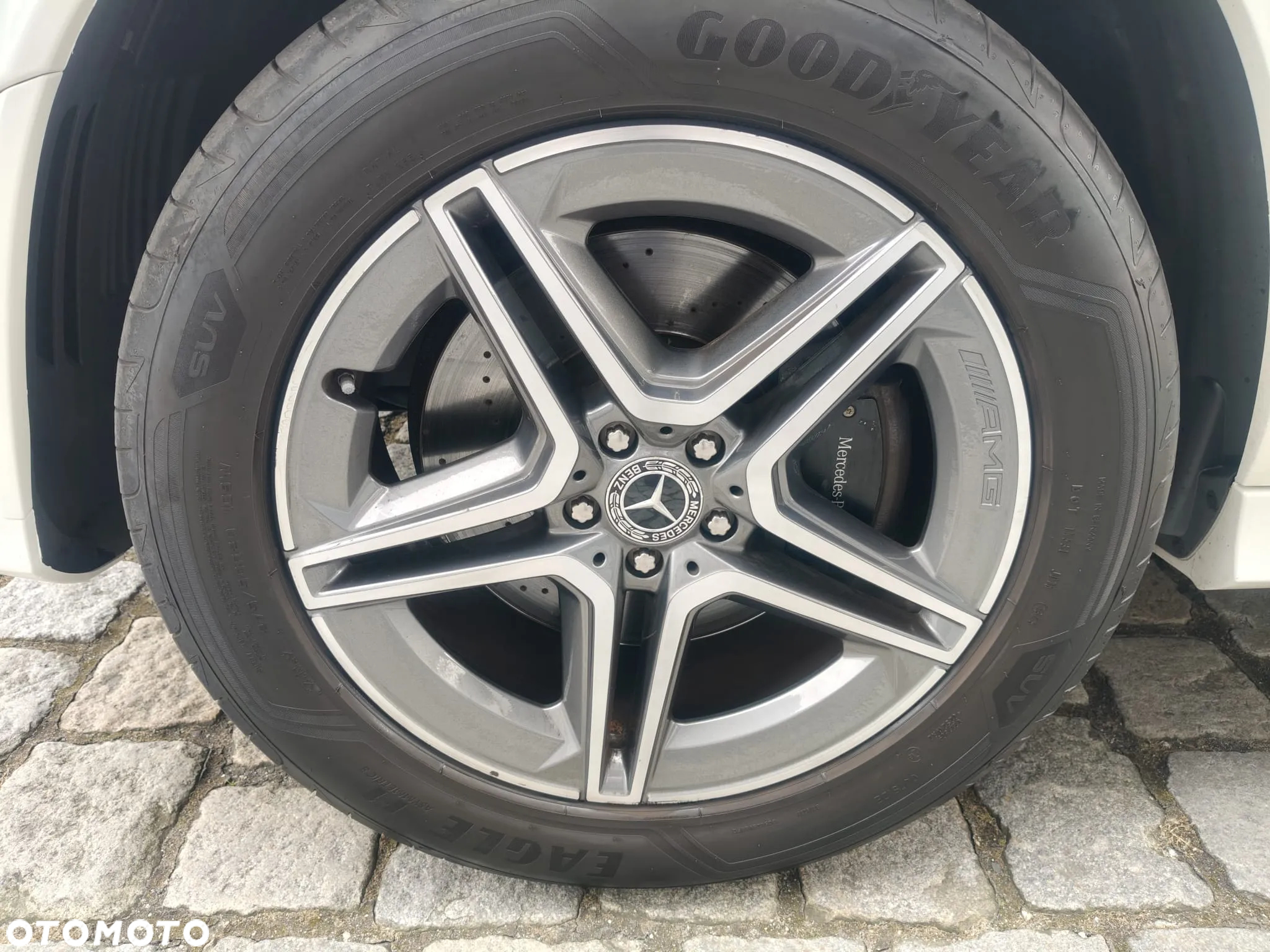 Mercedes-Benz GLE 350 d 4-Matic - 11