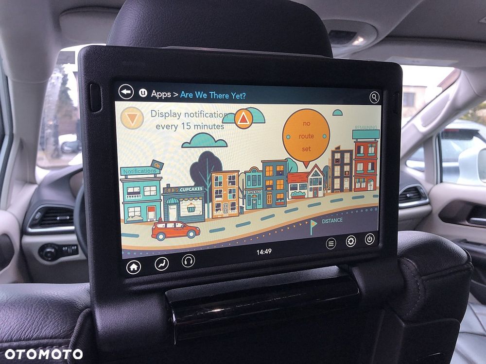 Chrysler Pacifica - 24