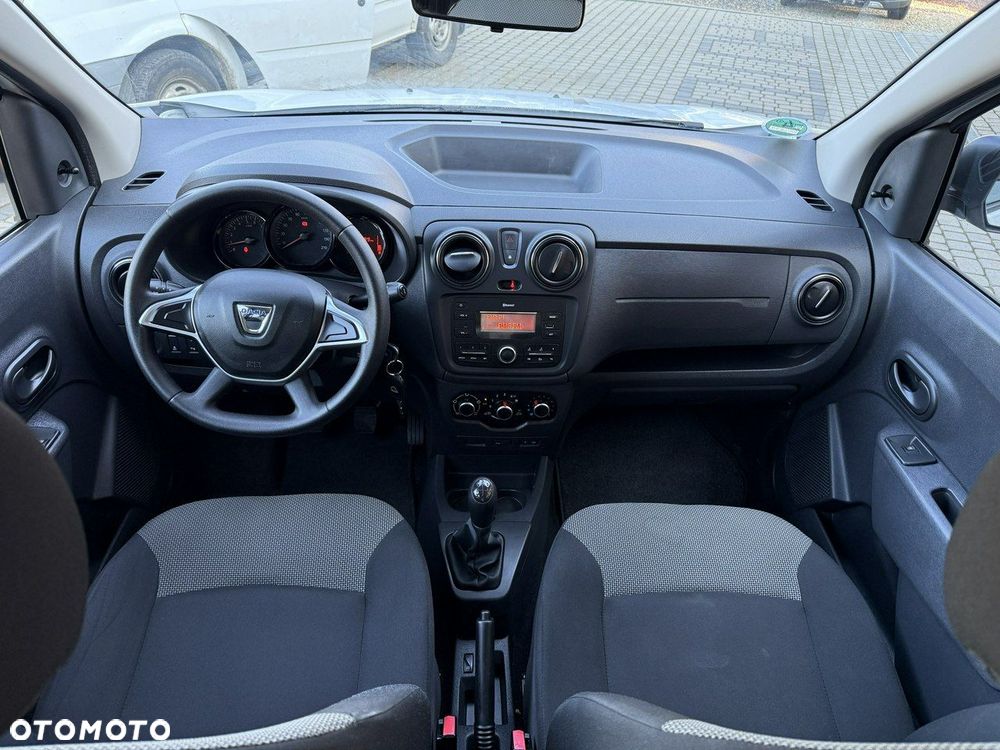 Dacia Lodgy SCe 100 Essential - 14
