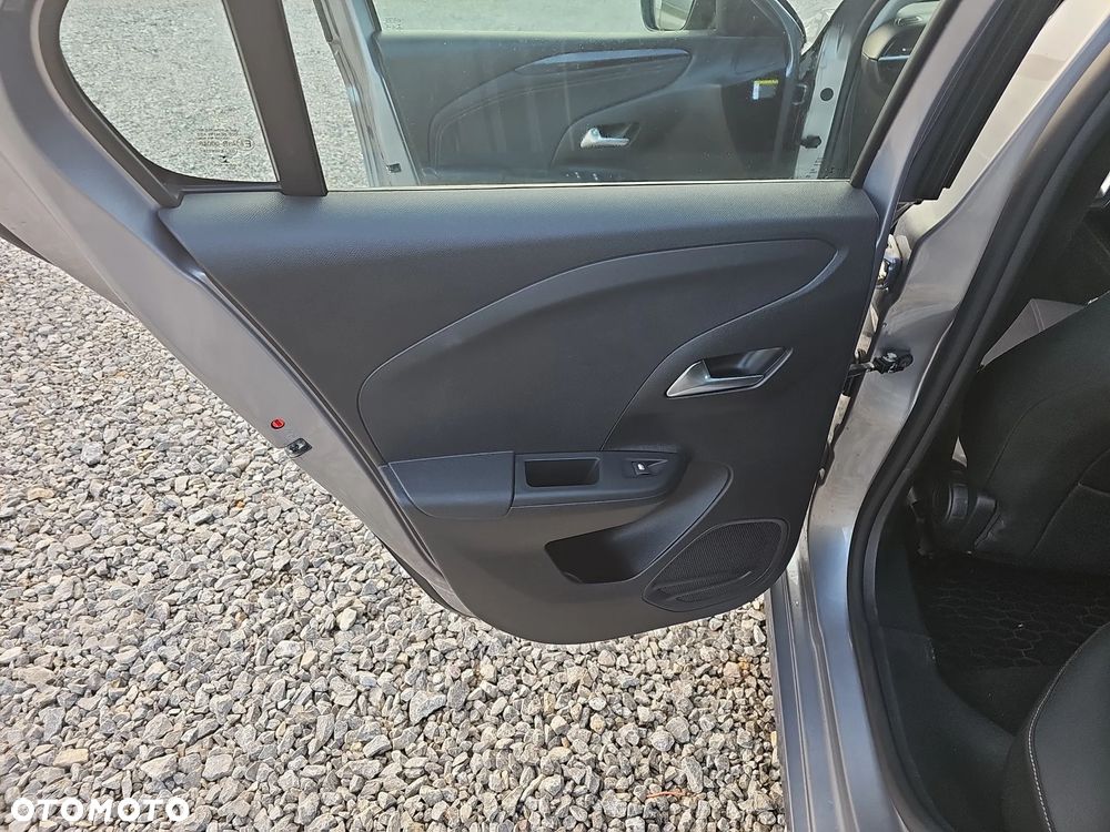 Opel Corsa Color Edition - 22