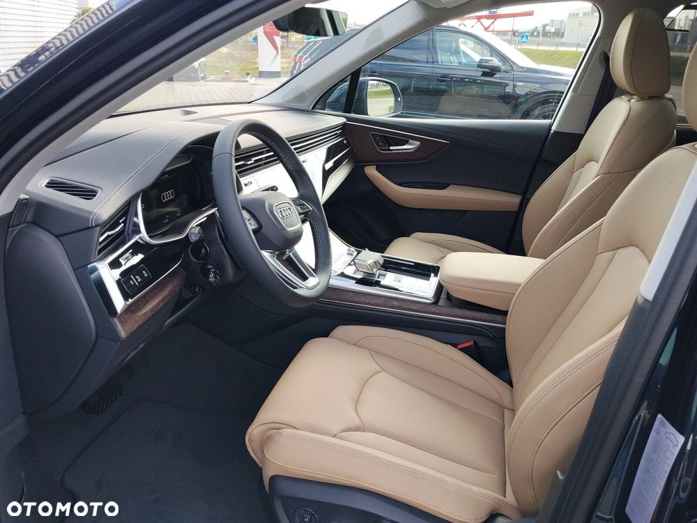 Audi Q7 - 17