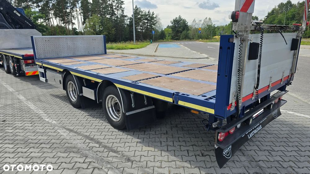 Volvo FH460 8x2 HIAB 1055 + JIB + Trailer - 8