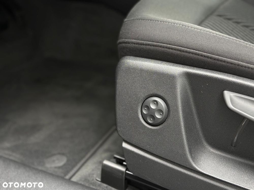 Audi Q5 40 TDI mHEV Quattro S tronic - 16
