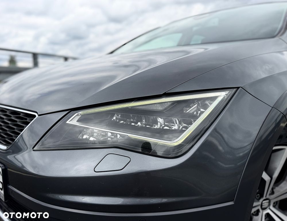 Seat Leon 2.0 TDI Xcellence S&S DSG - 13