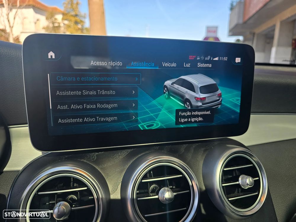 Mercedes-Benz GLC 300 de 4Matic 9G-TRONIC AMG Line Plus - 42