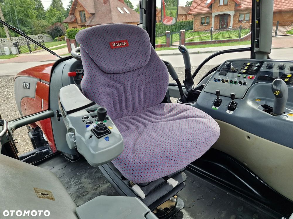 Valtra T140 HiTech - 14