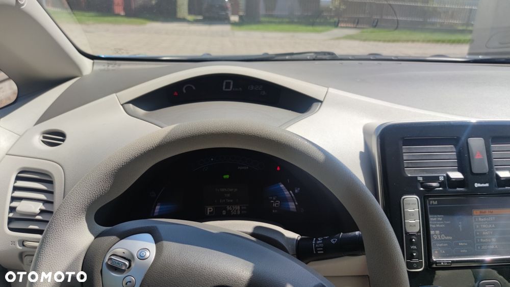 Nissan Leaf - 6