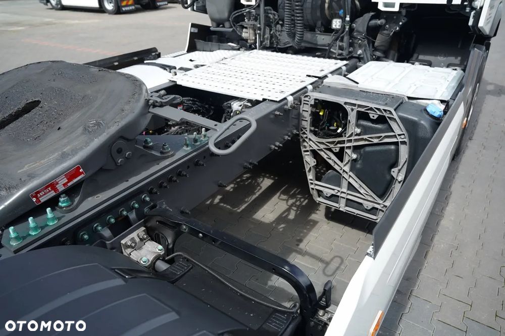 Scania T 520 / PEŁNY ADR / RETARDER  / - 16