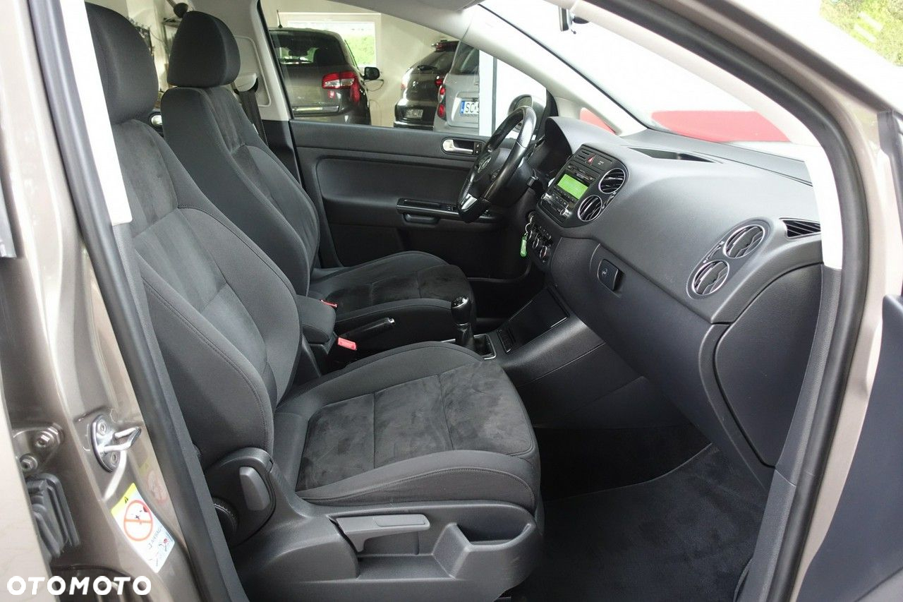 Volkswagen Golf Plus 1.6 TDI BlueMot Trendline - 14