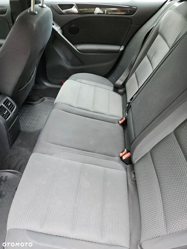 Volkswagen Golf 1.6 Comfortline - 13