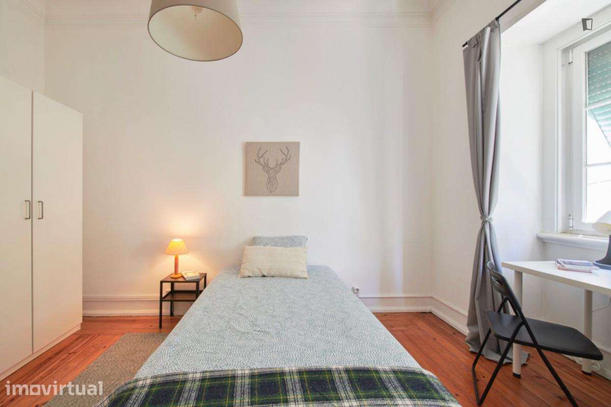 Quarto - localizado em Entrecampos Lisbon - Grande imagem: 3/11