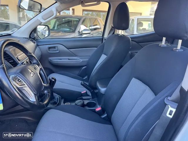 Mitsubishi L200 4x4 154cv CAB/DUPLA FULL-BOX - 8