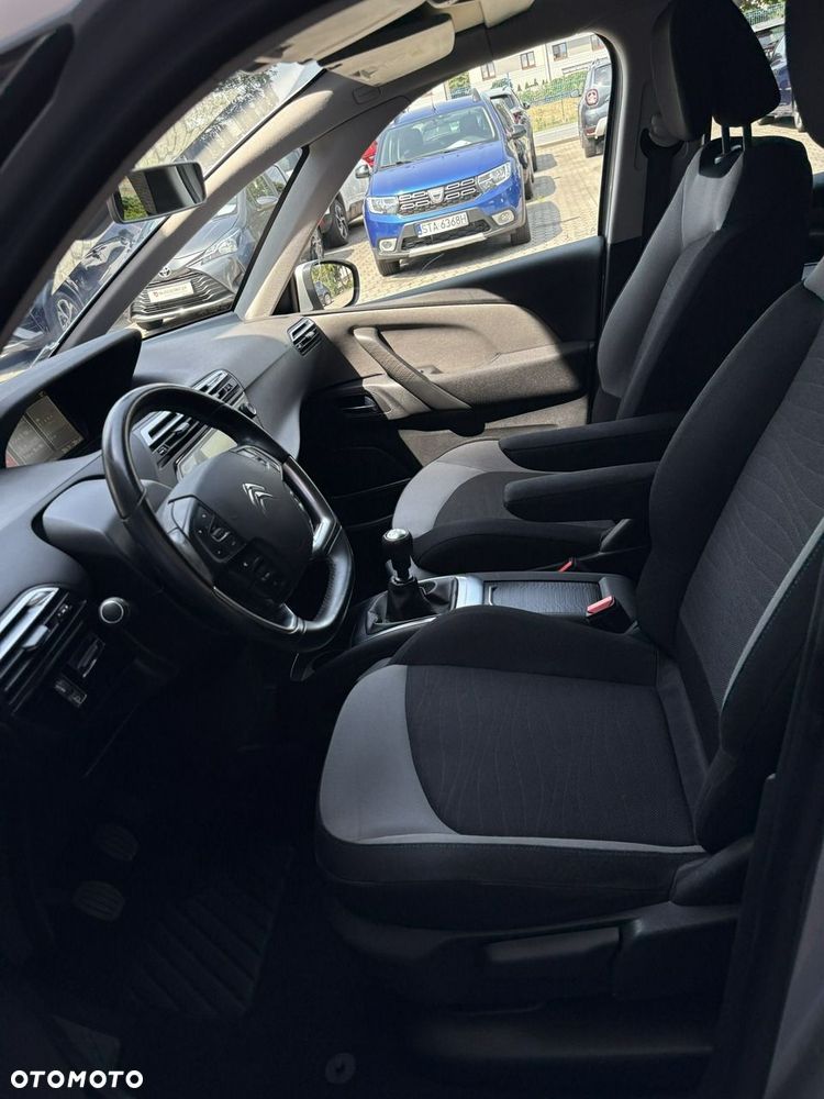 Citroën C4 Picasso - 16