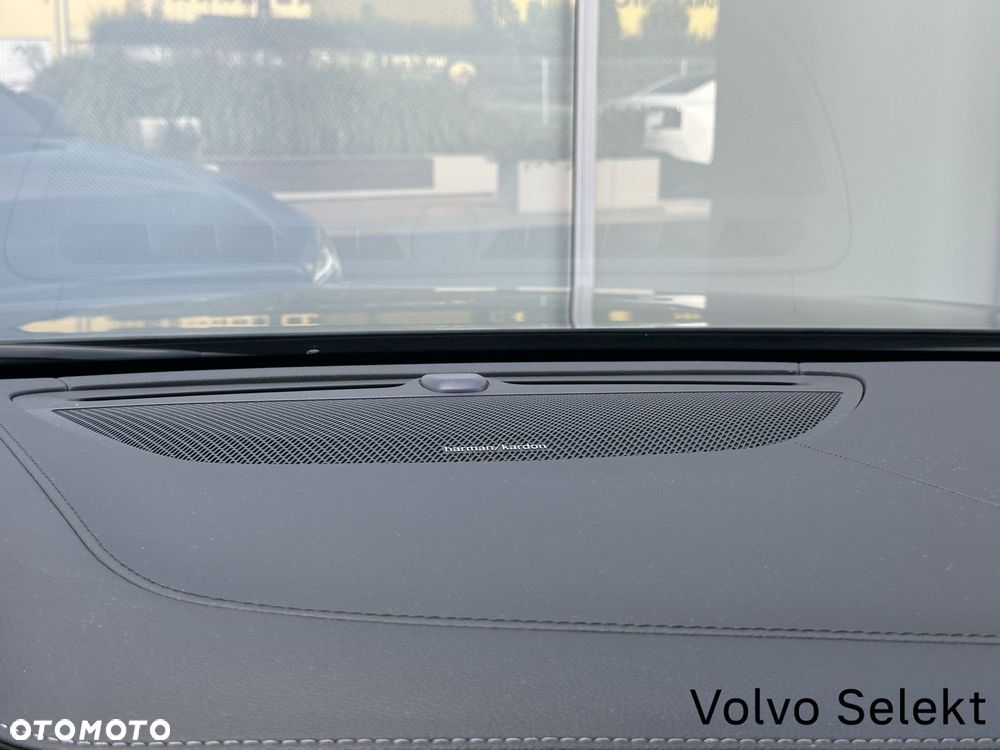 Volvo S90 - 36
