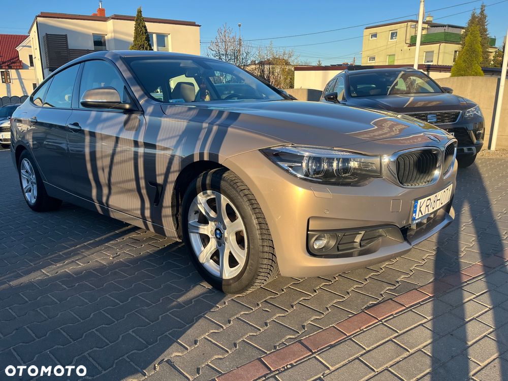 BMW 3GT 320d Luxury Line - 3