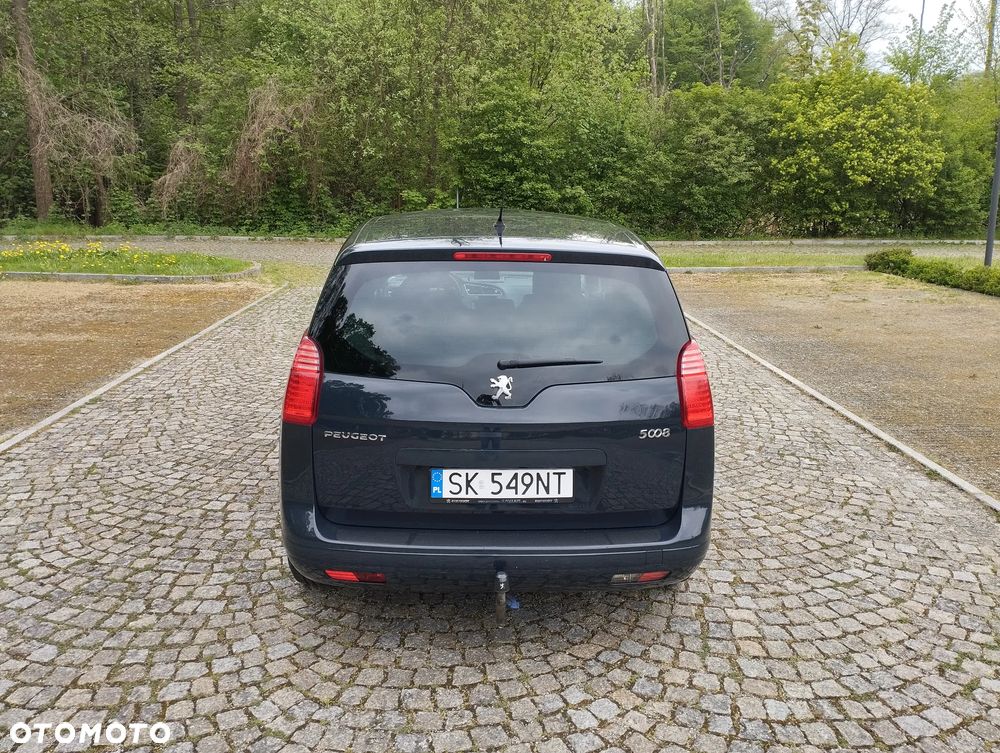 Peugeot 5008 HDI FAP 150 Allure - 15
