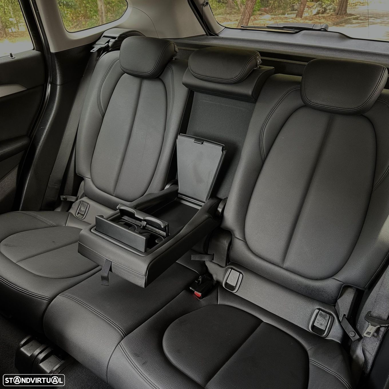 BMW X1 16 d sDrive Advantage - 24