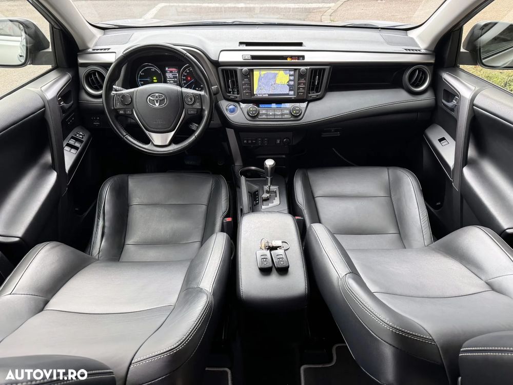 Toyota RAV4 2.5 VVT-i HSD 4x2 Executive - 2