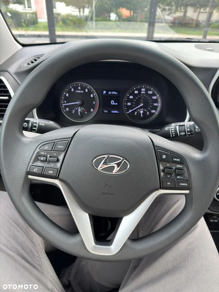 Hyundai Tucson - 8