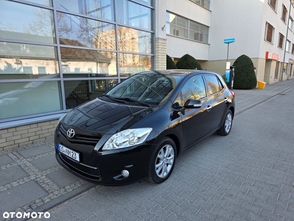 Toyota Auris 1.6 Premium Start - 3