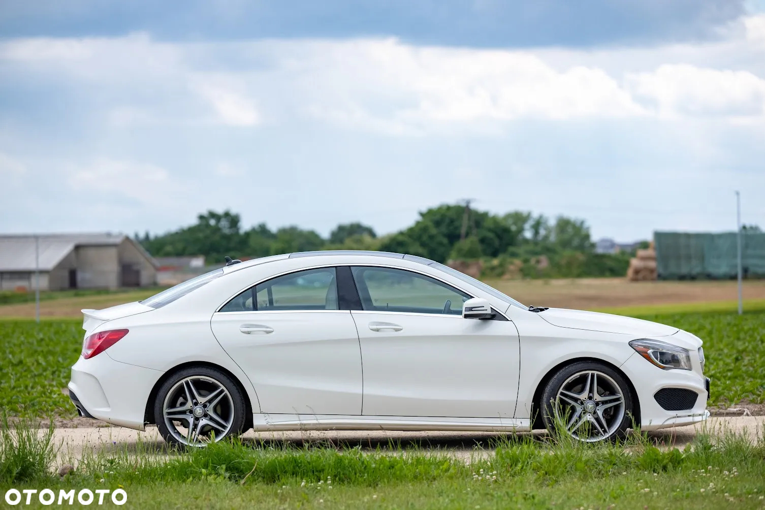Mercedes-Benz CLA - 4