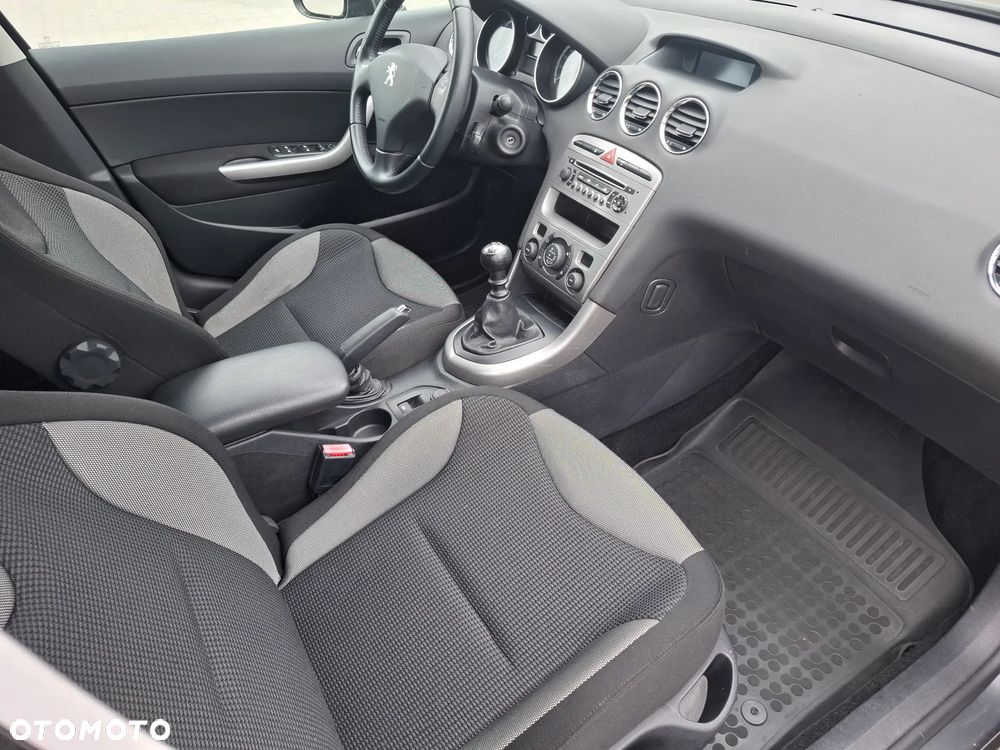 Peugeot 308 1.6 HDi Premium - 11