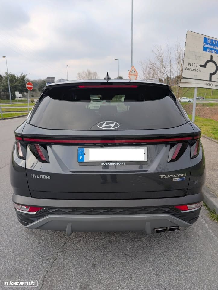 Hyundai Tucson - 2