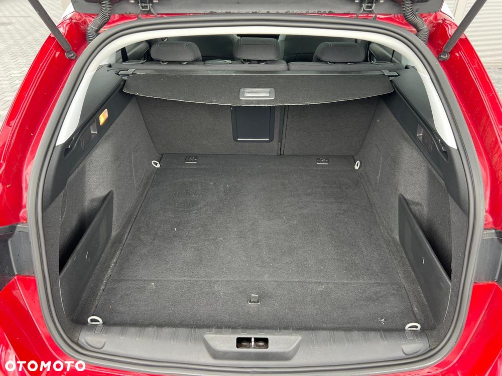 Peugeot 308 SW PureTech 130 GPF Stop & Start Allure Pack - 26