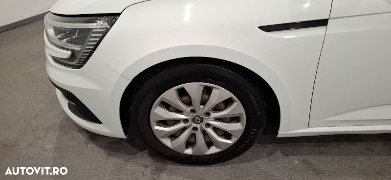 Renault Megane - 5