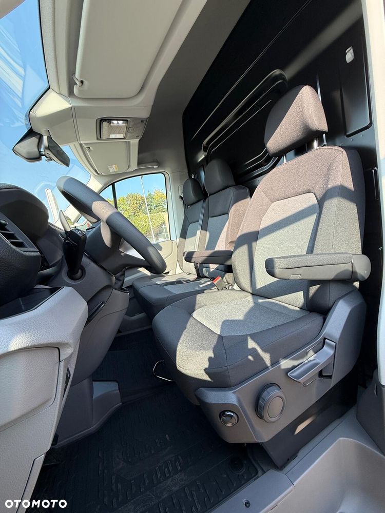 Volkswagen Crafter - 10