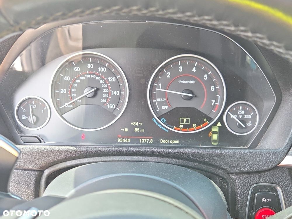 BMW Seria 3 340i xDrive M Sport - 9