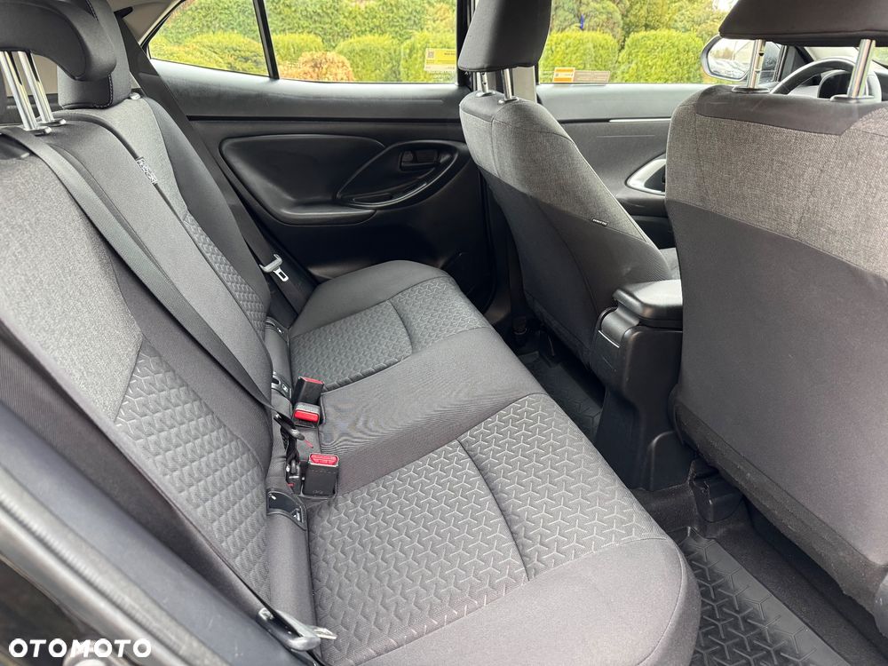 Toyota Yaris Cross Hybrid 1.5 Comfort - 18