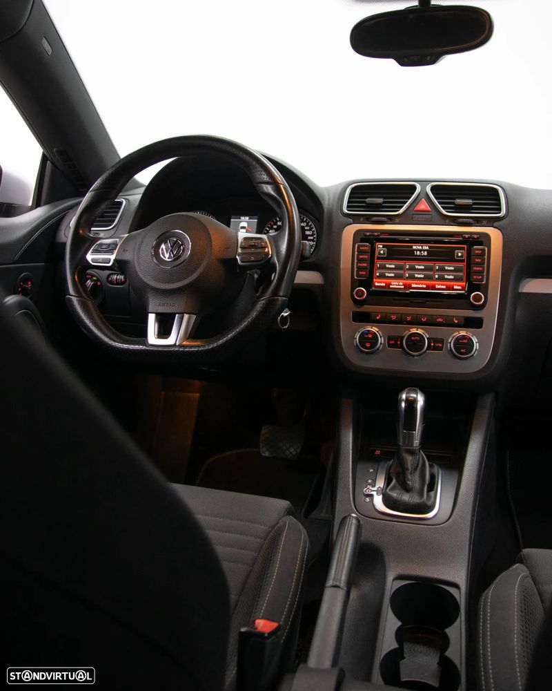 VW Scirocco 2.0 TSI DSG - 37