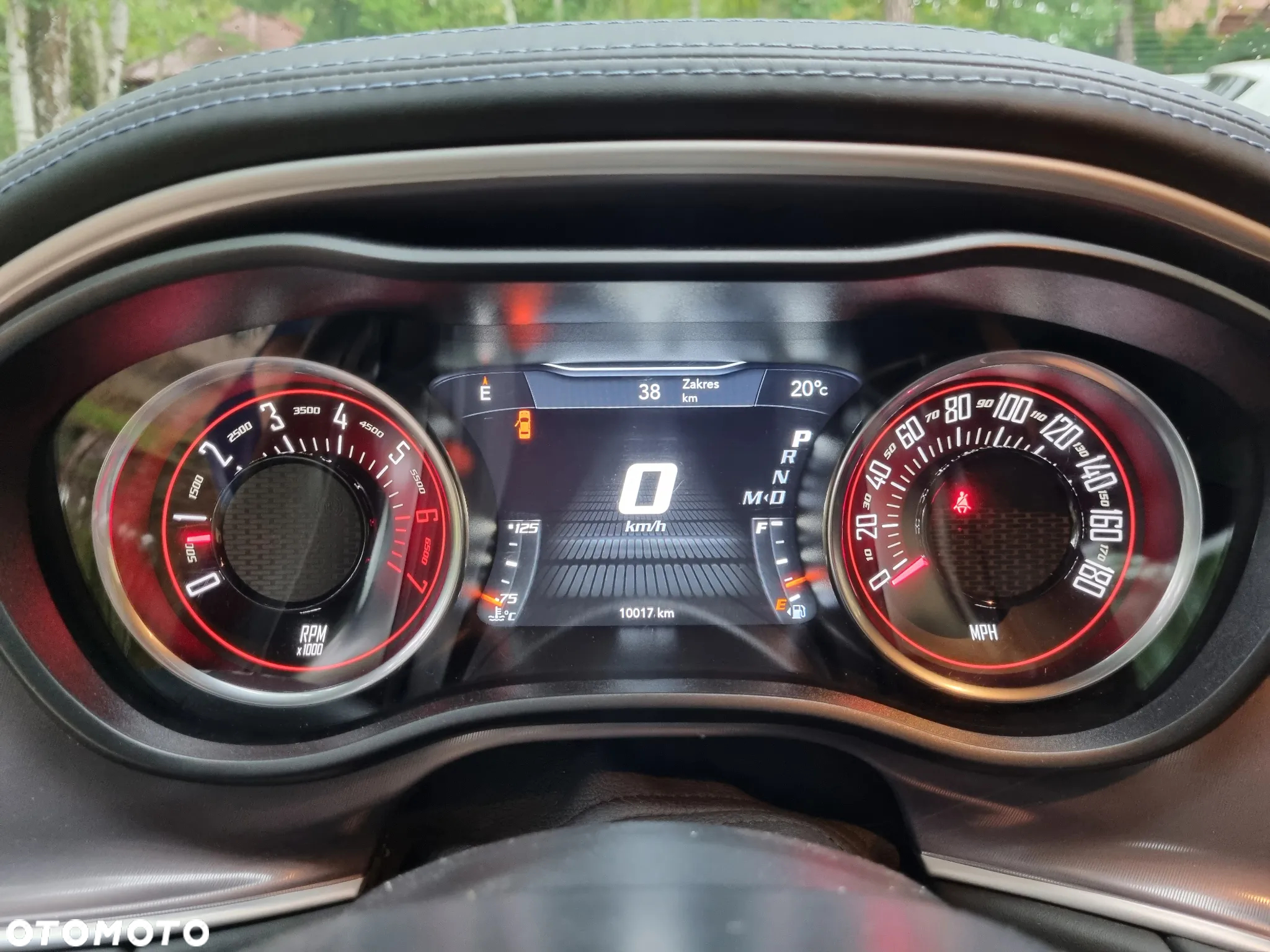 Dodge Challenger 6.4 Scat Pack - 13