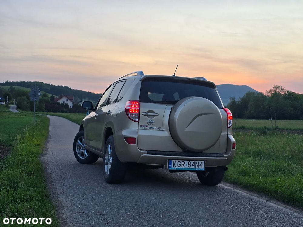 Toyota RAV4 2.0 VVT-i Prestige NAVI MS - 5