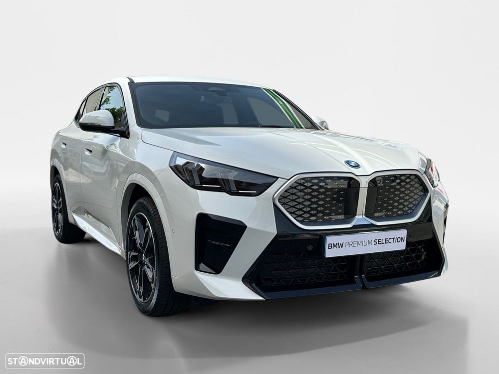 BMW iX2 eDrive20 - 7