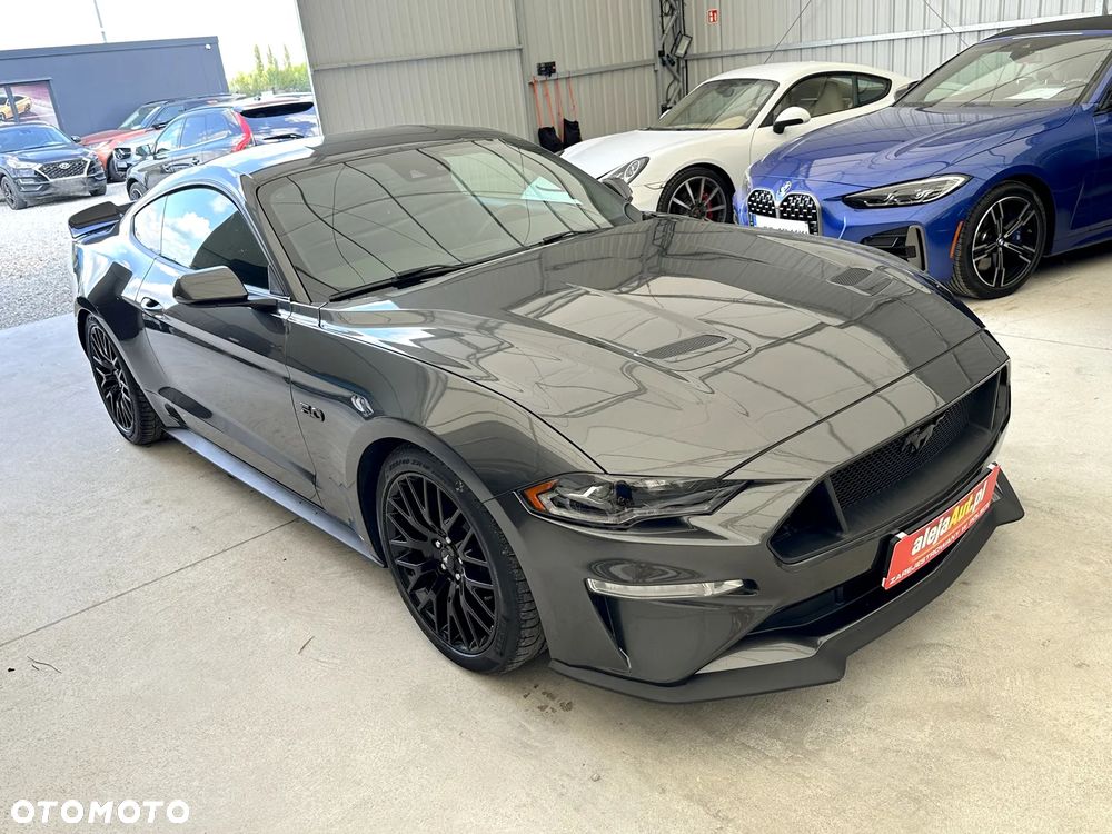 Ford Mustang - 3