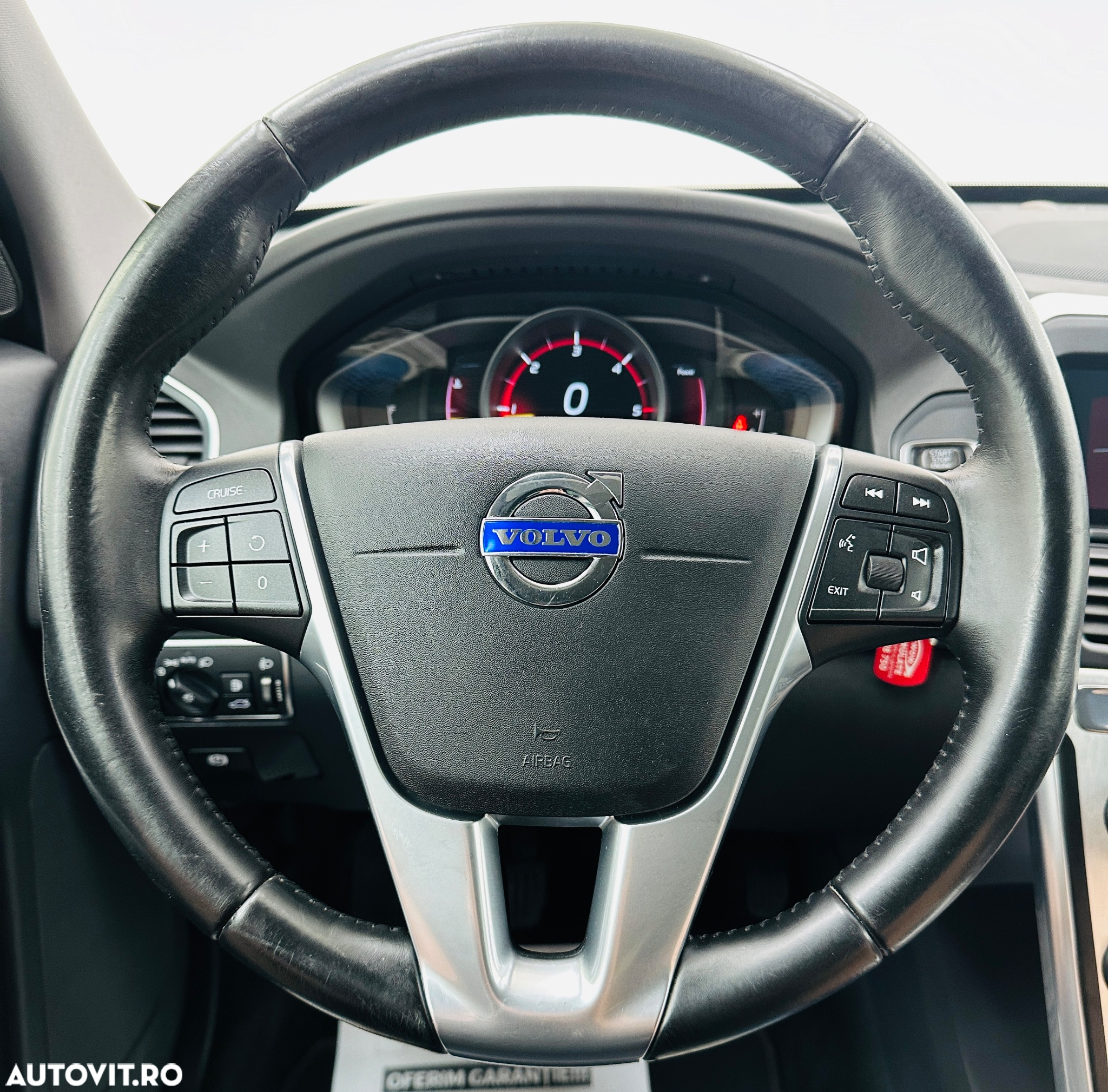 Volvo XC 60 - 38