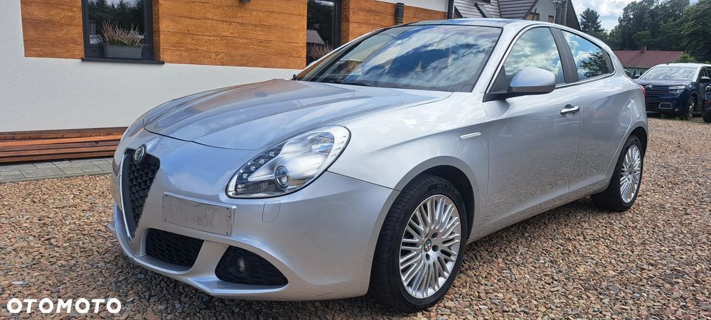 Alfa Romeo Giulietta 2.0 JTDM Veloce TCT - 2