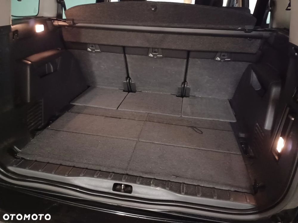 Peugeot 5008 HDI FAP 150 Family - 14