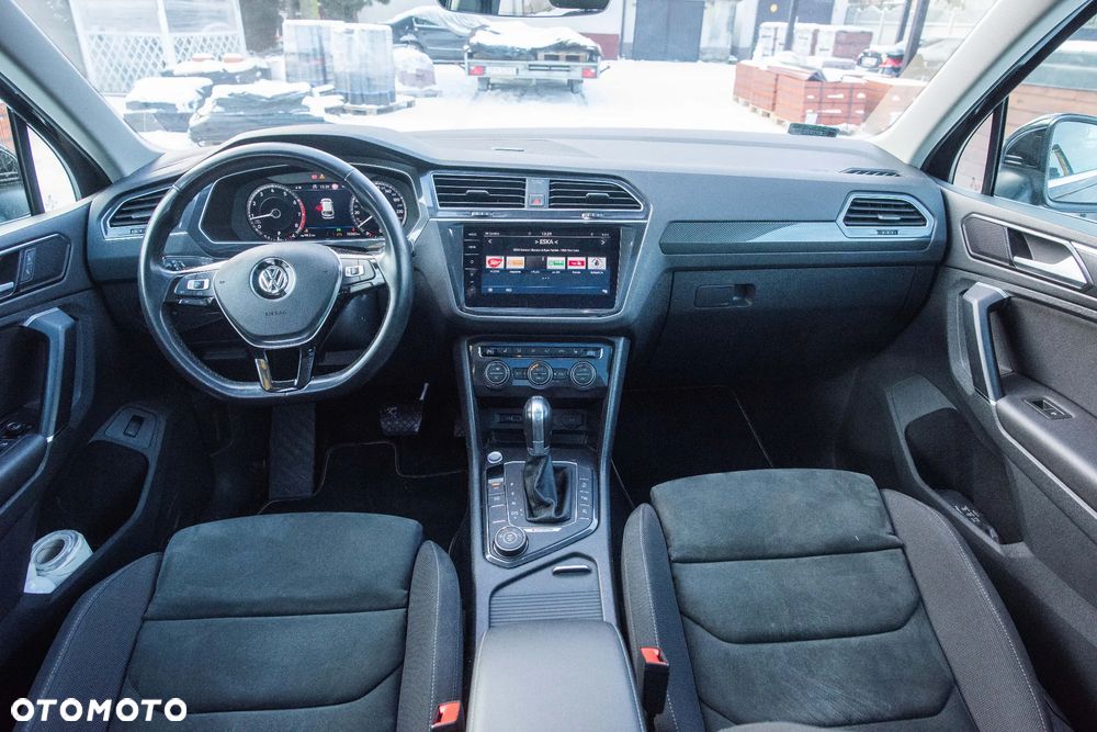 Volkswagen Tiguan - 37