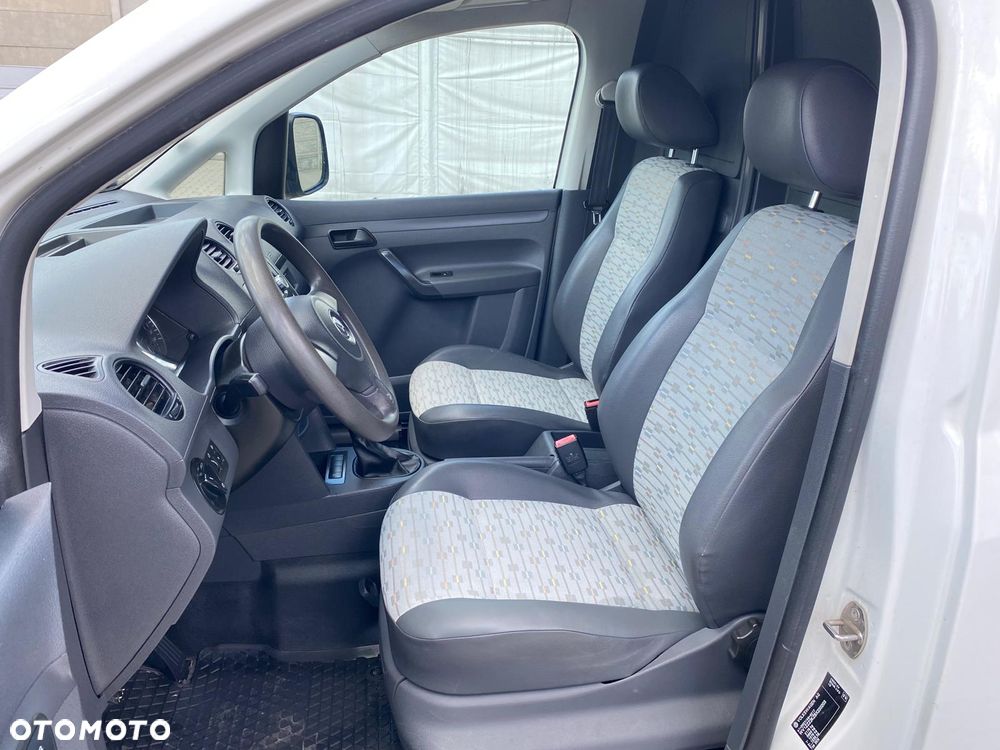 Volkswagen CADDY - 9