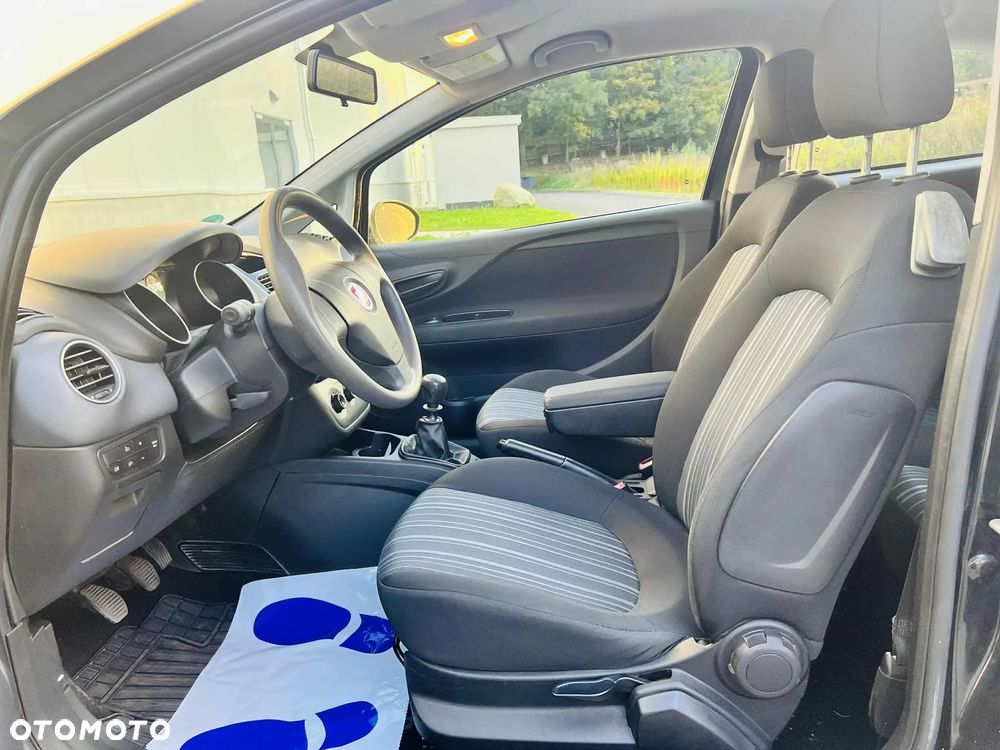 Fiat Punto Evo 1.4 8V Active - 18