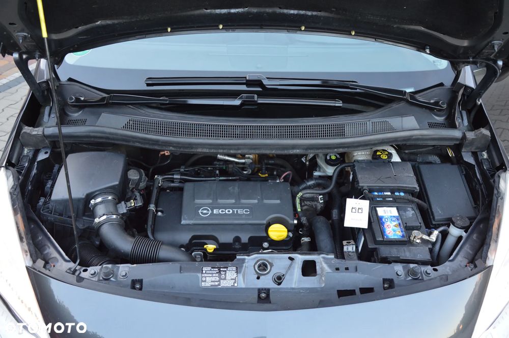 Opel Meriva 1.4 150 Jahre - 32