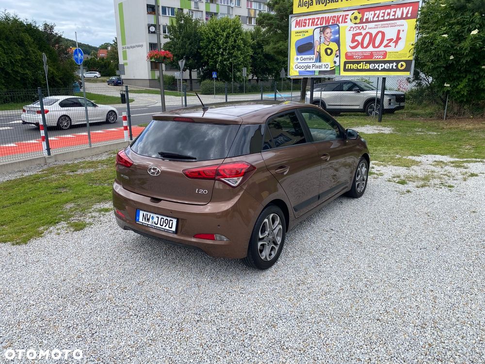Hyundai i20 1.4 YES Gold - 7